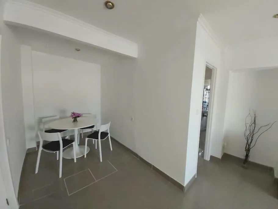 Appartement Avec Piscine A 5Mn Plage Farella Llanca Apartment
