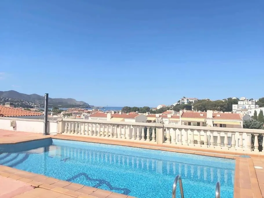 Apartment Appartement Avec Piscine A 5Mn Plage Farella Llanca Spain